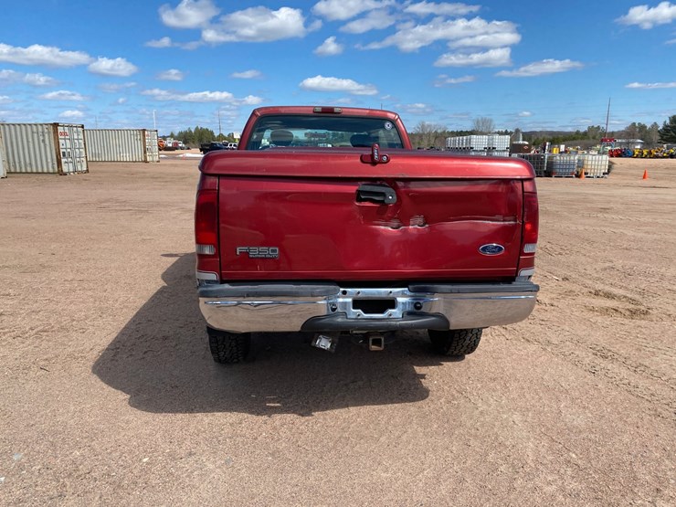 2001-ford-f350-xlt-image-13