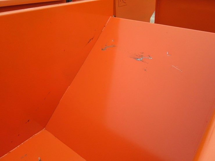 #46395-•-2yd-self-dumping-hopper-image-4