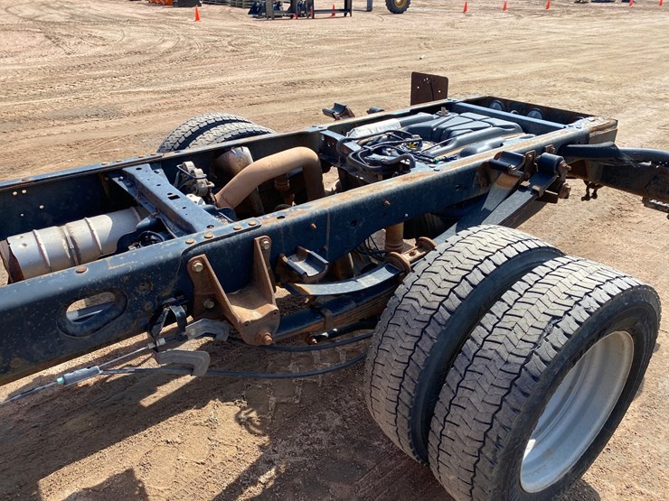 2018-ford-f450-image-22