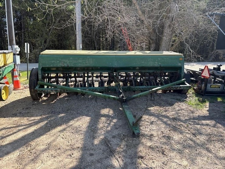 john-deere-8000-image-2