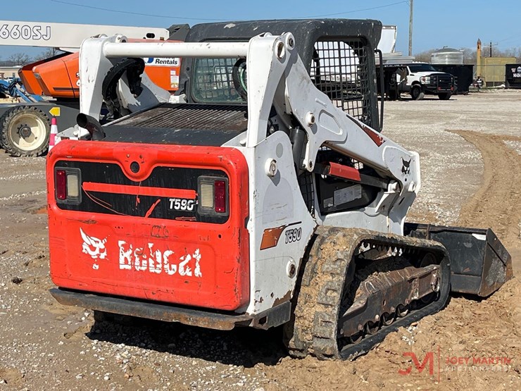2020-bobcat-t590-image-3