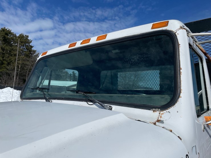 1990-international-4900-image-11