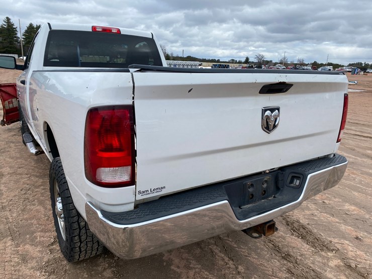 2017-dodge-ram-2500-image-26