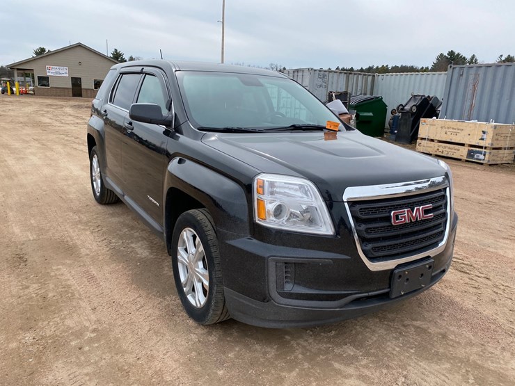 2017-gmc-terrain-sle-image-3