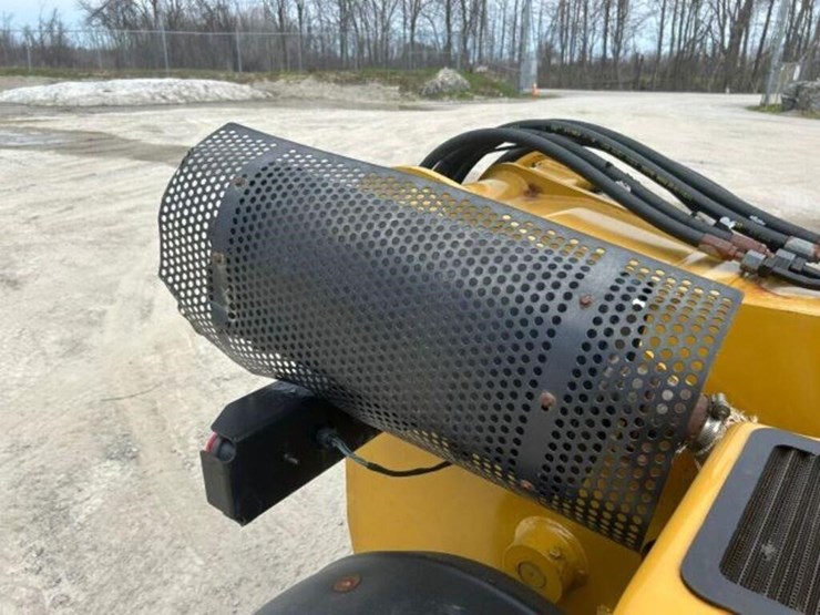 2012-caterpillar-th255-image-27