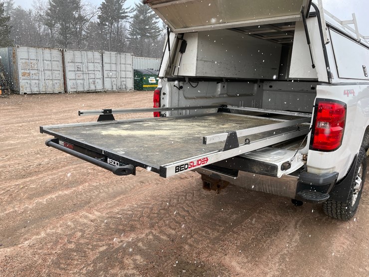 2015-chevrolet-silverado-2500-image-18