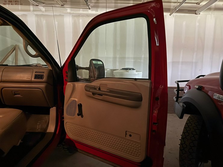 2001-ford-f350-image-34