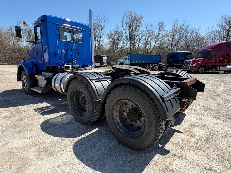 1991-kenworth-t800-image-3