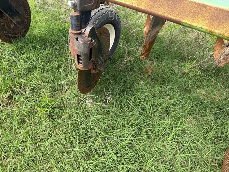 #46934-•-bigham-6-row-38"-terra-till-image-37