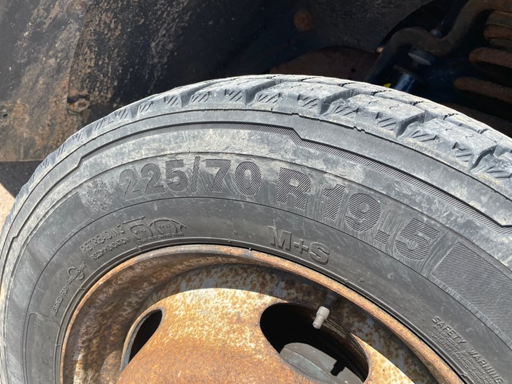 2012-ford-f550-image-15