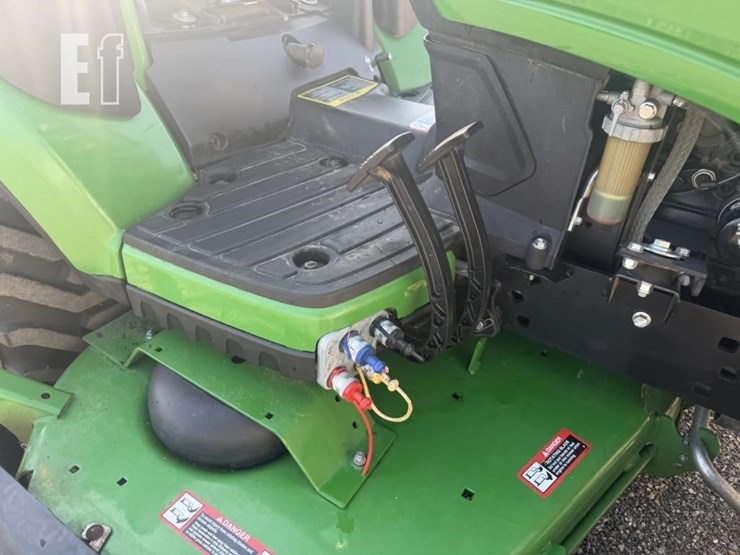 john-deere-1025r-image-13