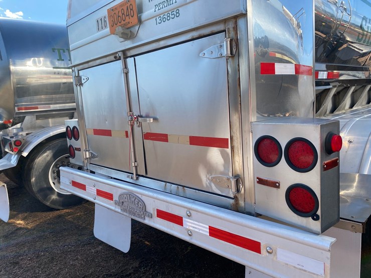 1992-walker-tanker-image-11