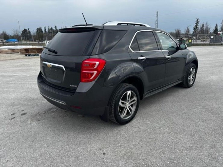 2017-chevrolet-equinox-image-6