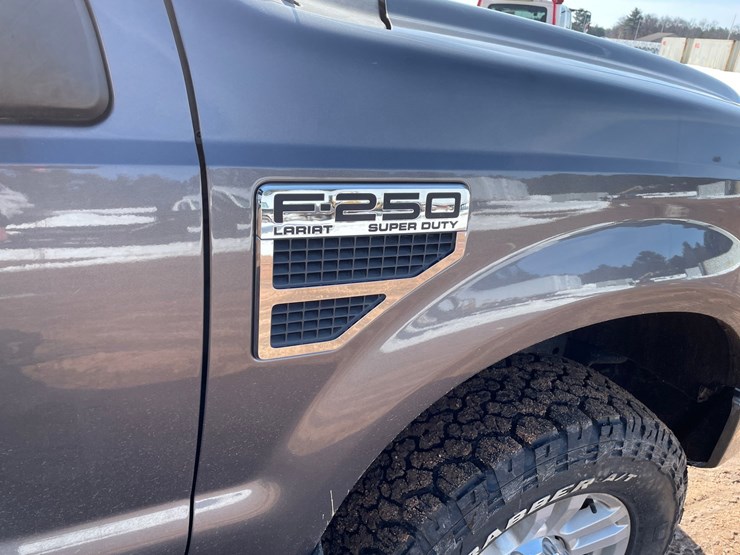 2008-ford-f250-image-32