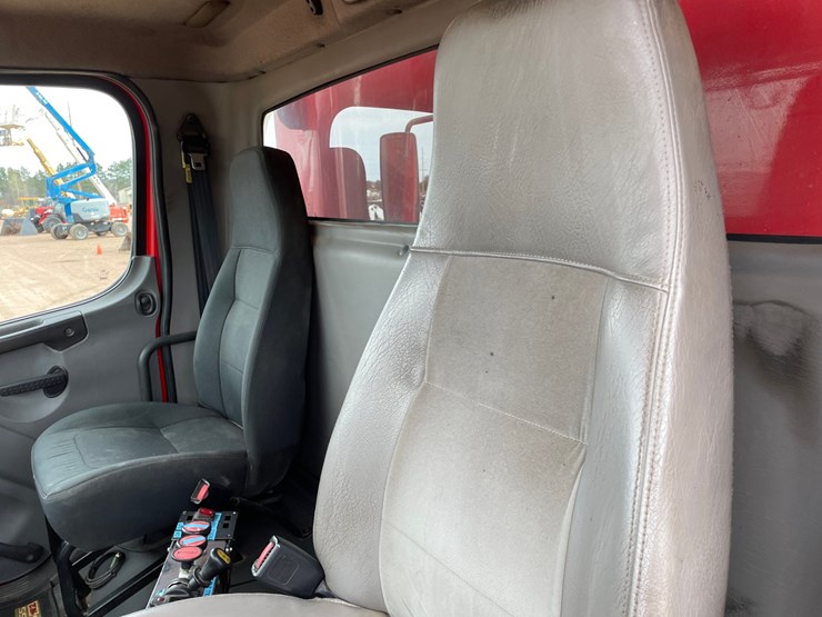 2005-caterpillar-c13-image-53