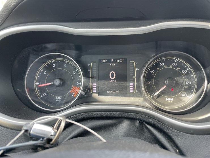 2014-jeep-cherokee-image-36