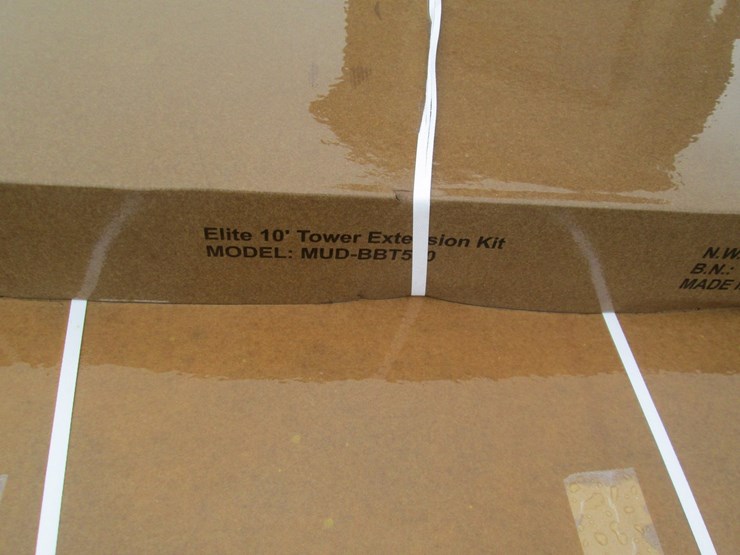 #5255-•-unused-muddy-bull-hunting-blind-w/10'-tower-image-6