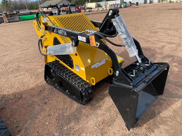 #1154-•-agt-mx-mrt14-tracked-stand-on-mini-skid-steer-image-2