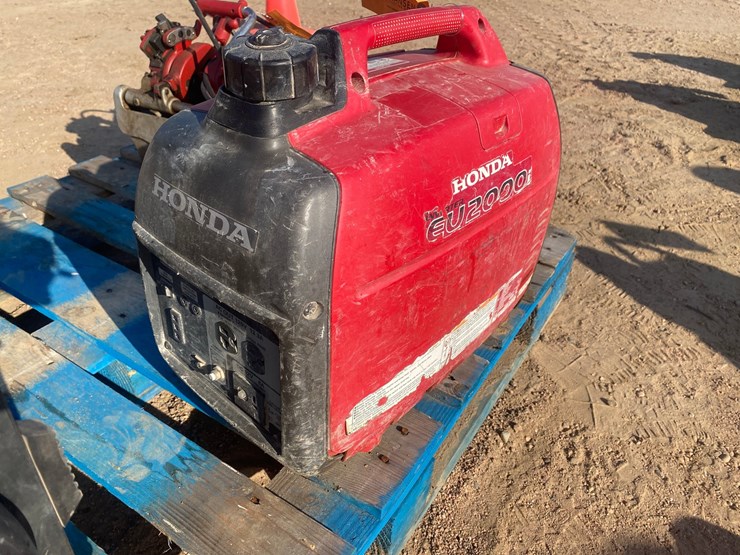 honda-eu2000i-image-1
