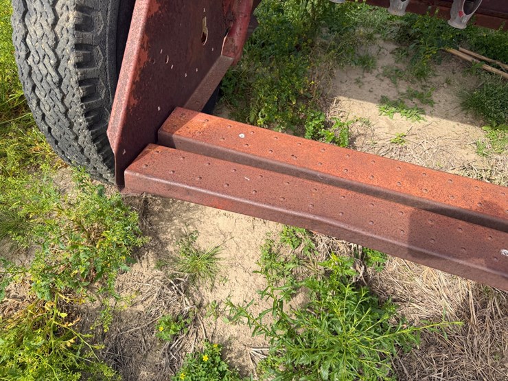 international-12-image-16