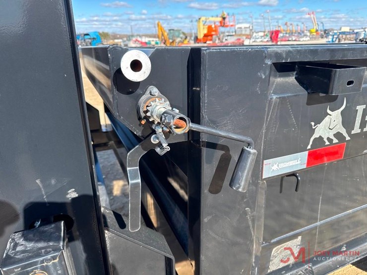 unused-2023-ironbull-gooseneck-dump-trailer-image-10