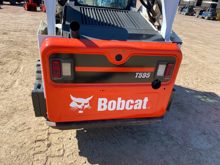 2018-bobcat-t595-image-25
