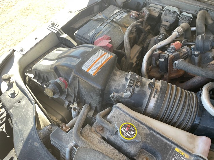 2012-ford-f550-image-40