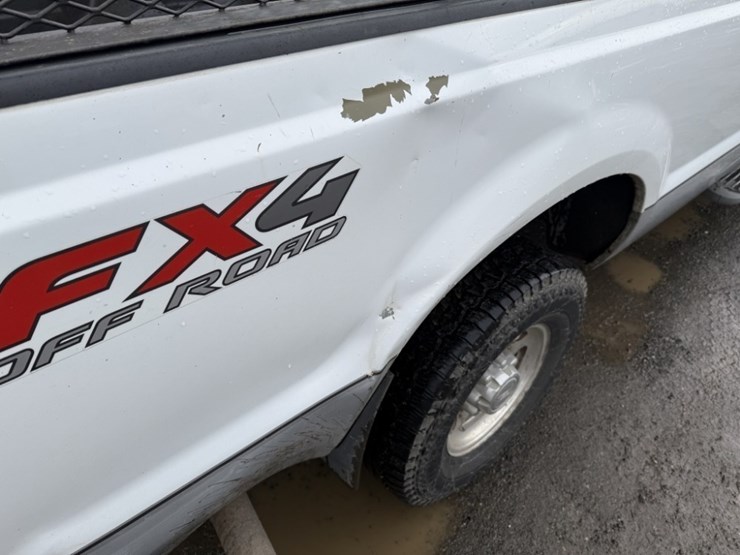 2003-ford-f250-image-24