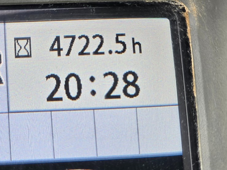 2014-deere-160g-lc-image-73