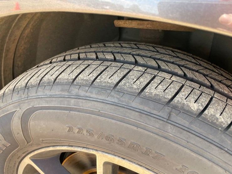 2017-dodge-grand-caravan-image-24