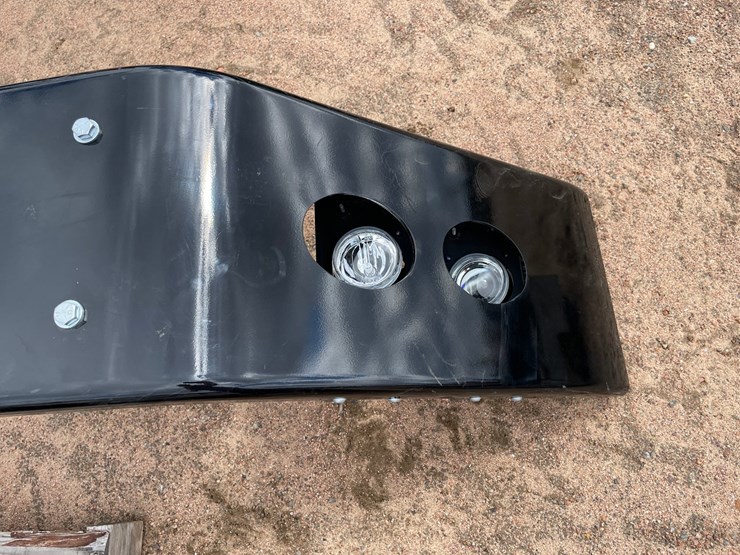 freightliner-108sd-image-3