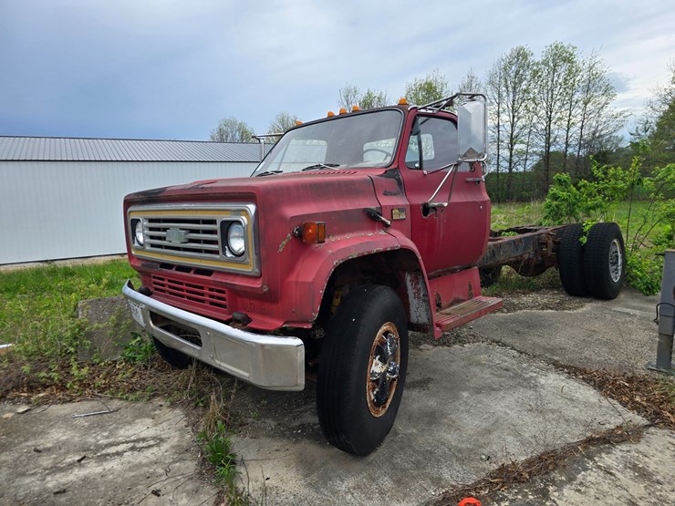 #22527-•-1982-chevrolet-c70-truck-(nonrunner)-image-2