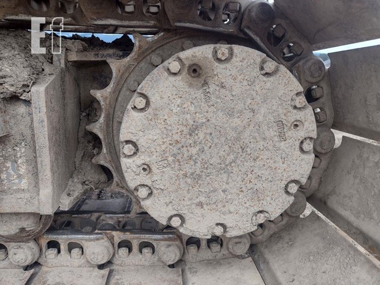 2018-hitachi-zx135us-6-image-12