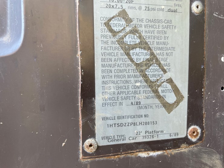 1990-international-4900-image-47