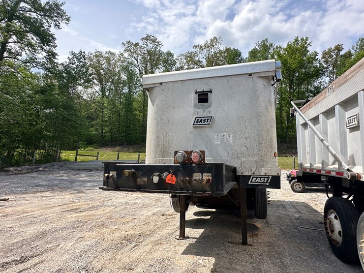 2007-axle-east-quad-image-6