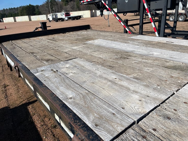 2002-towmaster-t-40-image-15