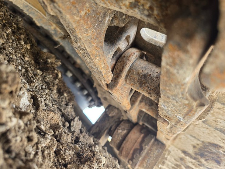 2013-caterpillar-324el-image-52