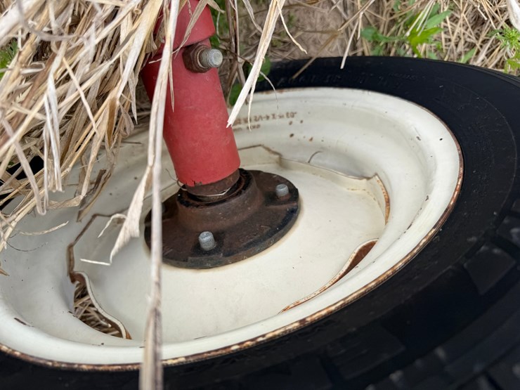 #46914-•-grain-king-gsi-30'-grain-auger-image-9
