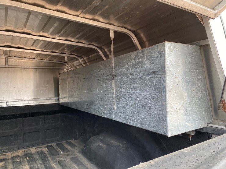 2018-dodge-ram-2500-image-28