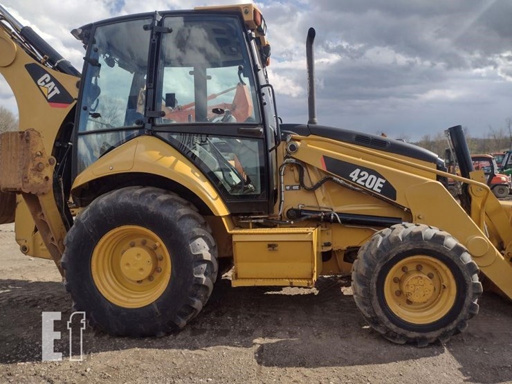 2011-caterpillar-420e-image-21