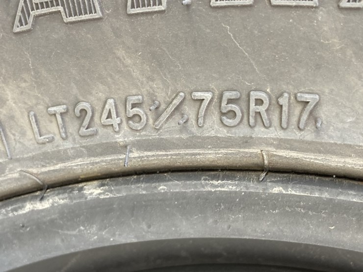 2014-ford-f250-xl-image-34