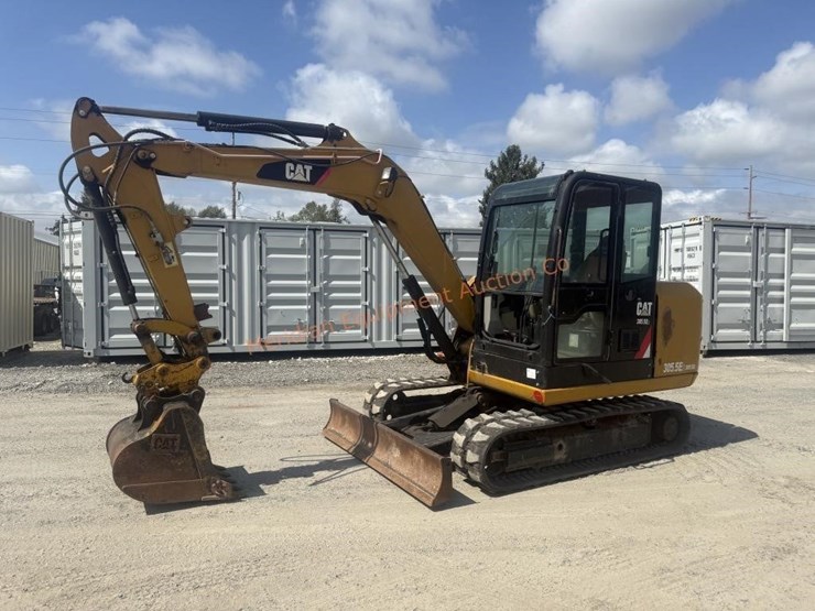 caterpillar-305e2-image-1