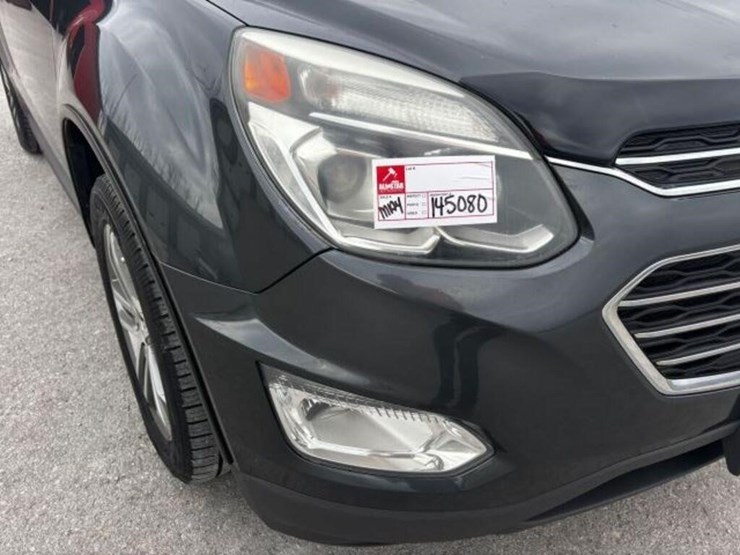 2017-chevrolet-equinox-image-70