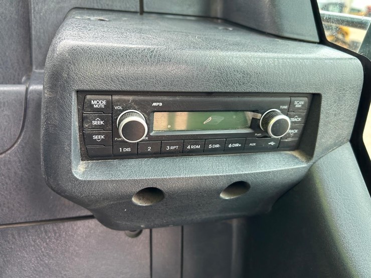 2019-case-cx57c-image-29