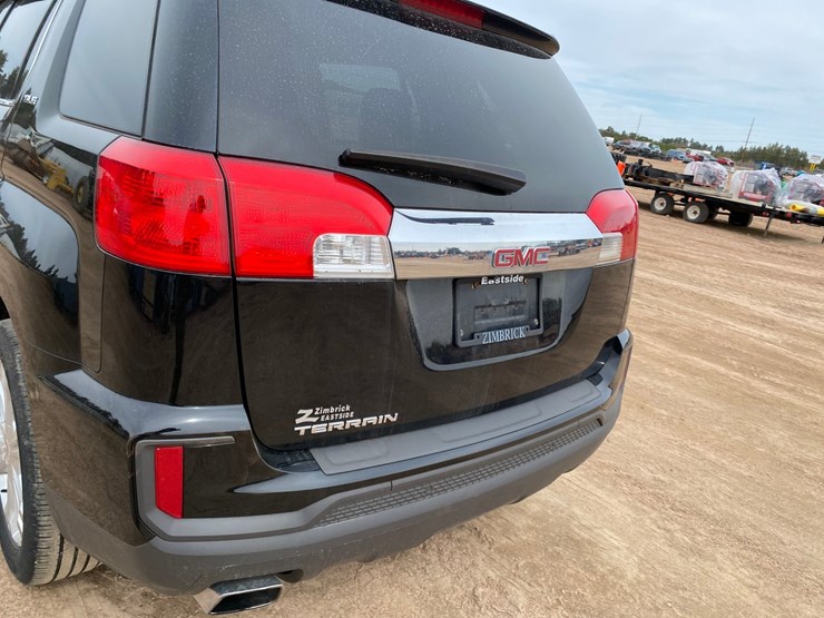 2017-gmc-terrain-sle-image-22