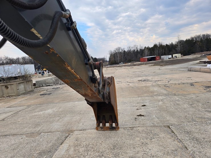 2014-deere-160g-lc-image-28