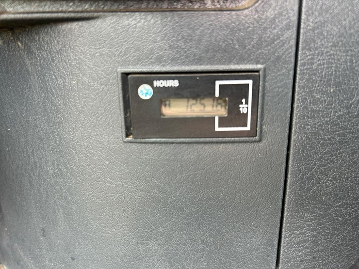 2019-case-cx57c-image-21