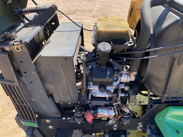 john-deere-425-image-12