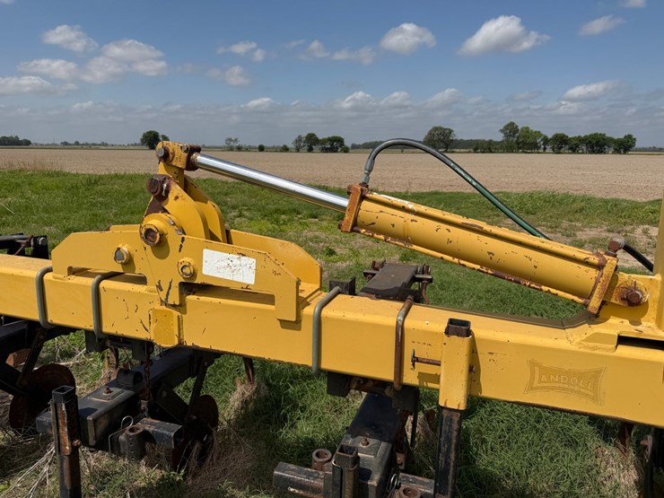 2000-landoll-2000-image-36