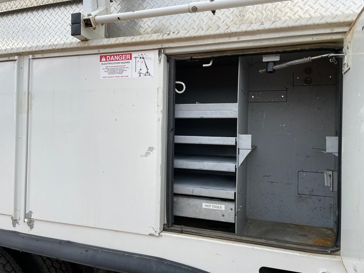 2012-international-durastar-4400-image-44